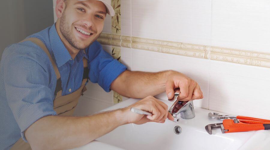 Handle or spout repair in Fredericksburg, OH